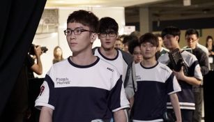 Flash Wolves se preparan para una partida