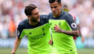 Coutinho celebra una anotación en la Premier League 