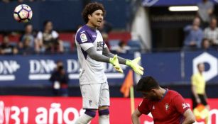 Guillermo Ochoa, en el partido contra el Osasuna 