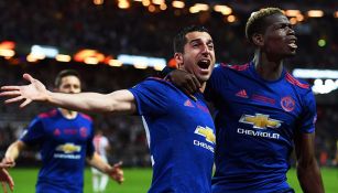 Pogba celebra el segundo gol del Manchester contra Ajax