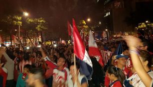 Así festeja la afición de Chivas en el Ángel de la Independencia