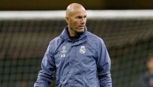 Zidane dirige un entrenamiento del Real Madrid