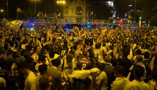 Afición en Las Cibeles de España