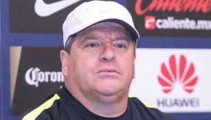 Miguel Herrera, durante una conferencia de prensa