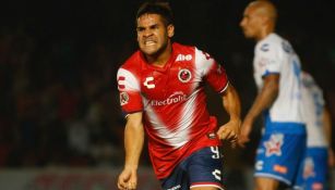 'Keko' Villalva festeja un gol frente a Puebla