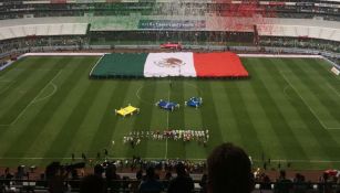 El Estadio Azteca durante el protocolo de la FIFA