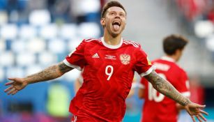 Fedor Smolov festeja su gol en la Copa Confederaciones