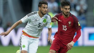 Diego Reyes compite con André Gomes