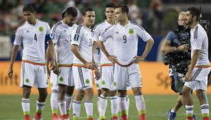 Los jugadores de México al término del partido frente a Jamaica