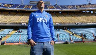 Cardona visita La Bombonera tras firmar su contrato 