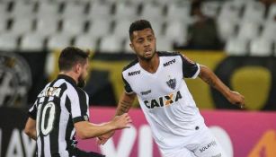 Rafael Carioca, durante un duelo con el Mineiro