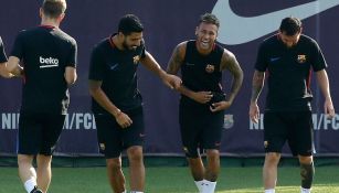 Suárez, Neymar y Messi, en un entrenamiento con el Barcelona