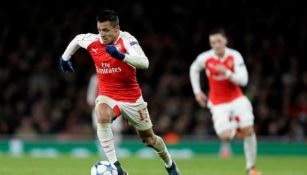 Alexis Sánchez, durante un partido con el Arsenal 