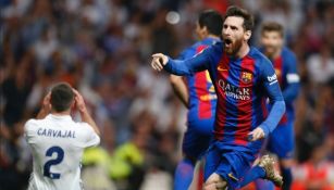 Messi celebra un gol en El Clásico de la campaña 2016-17