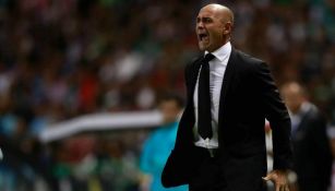 Jémez grita durante el partido frente a León