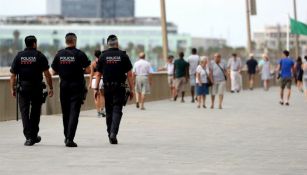 Mossos d'Esquadra realizan operativos por la Ciudad de Barcelona