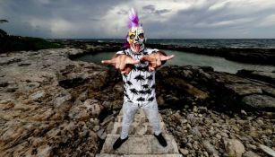 Psycho Clown posa para la lente de RÉCORD en la Riviera Maya