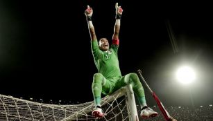 Essam El-Hadary festeja el pase del Egipto al Mundial