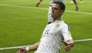 Javier Hernández celebrando su gol frente a Portugal