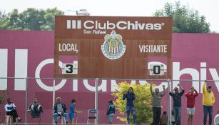 Socios de Chivas San Rafael muestran inconformidad tras cierre