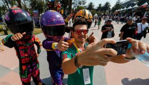 Aficionado disfruta del GP de México en el AHR