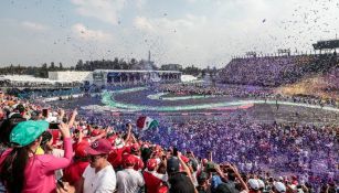 Aficionados disfrutan del Gran Premio de México 