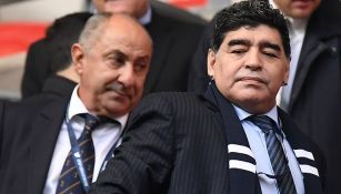 Maradona, disfruta de un juego de Premier League