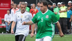 El Abuelo Cruz, durante el partido de Leyendas de México