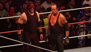 Undertaker y Kane en la Arena Ciudad de México