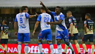 Félix Micolta festeja un gol contra el América