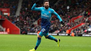 Giroud festeja el gol del empate contra Southampton