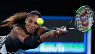 Serena Williams disputa un torneo en 2016