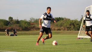 Walter González, durante un entrenamiento con el Olimpia