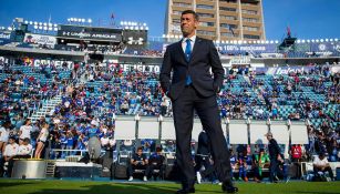 Caixinha, previo al arranque del partido de Cruz Azul