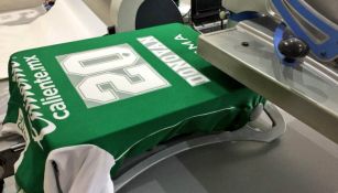 Landon Donovan portará el dorsal '20' en León