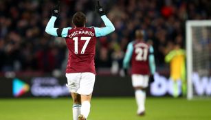 Hernández celebra una anotación con el West Ham 