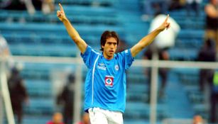 César ´Chelito' Delgado festeja un gol con Cruz Azul en 2007
