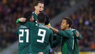 México celebra anotación frente a Bélgica 