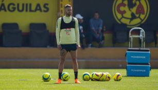 Ernesto Pérez, durante un entrenamiento del América 