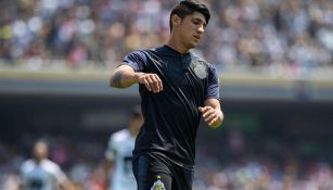 Pulido se lamenta en el partido contra Pumas 