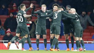 Manchester City en festejo luego de anotar frente al Arsenal