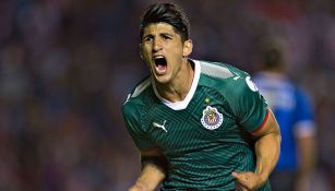 Pulido celebra un gol en el Clausura 2018