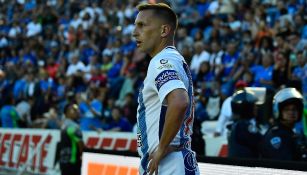 Chaco observa el campo del Estadio Azul