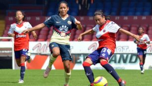 América y Veracruz en disputa del esférico