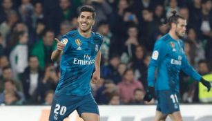 Marco Asensio celebra un gol con el Real Madrid