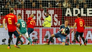 Ter Stegen detiene el remate de España