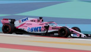 Checo recorre el circuito de Bahrein 