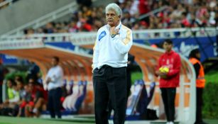 Ricardo Ferretti, durante un juego contra Chivas