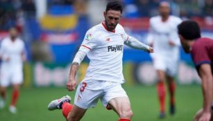 Miguel Layún, en un juego del Sevilla