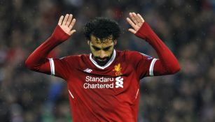Mohamed Salah reacciona durante el partido contra la Roma